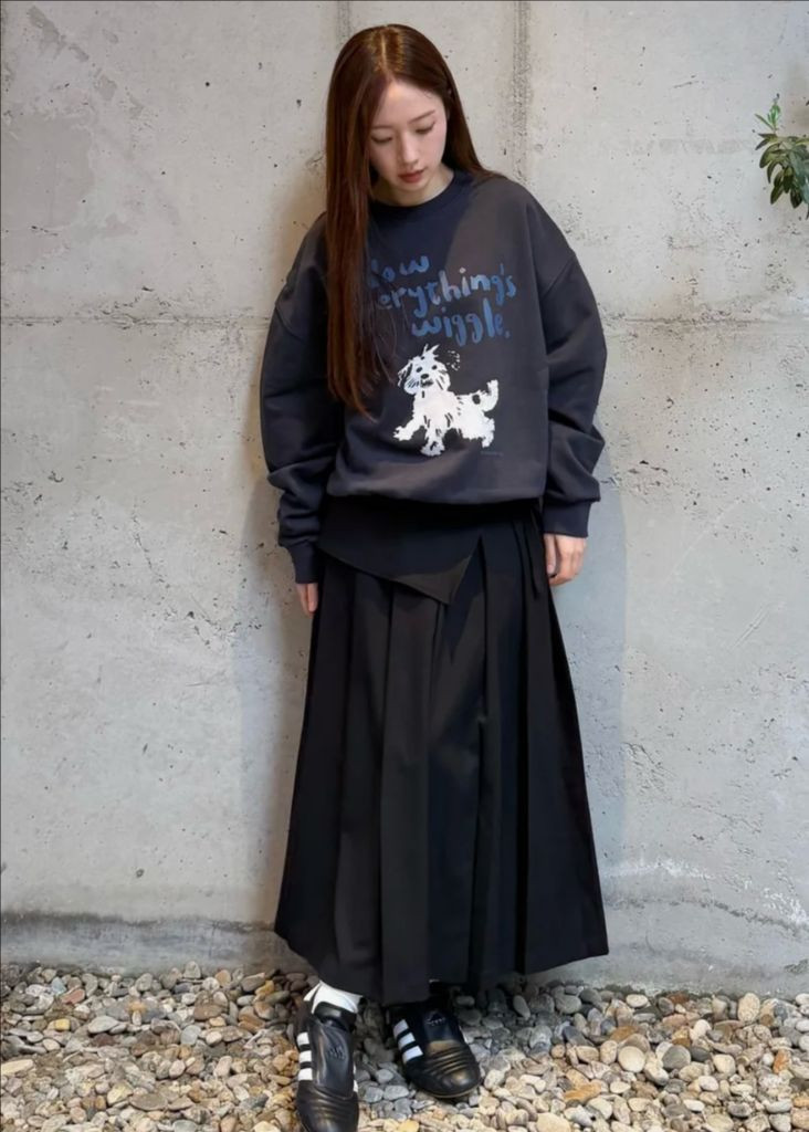 소이렌 위글 스웻셔츠 맨투맨 차콜 새상품--2