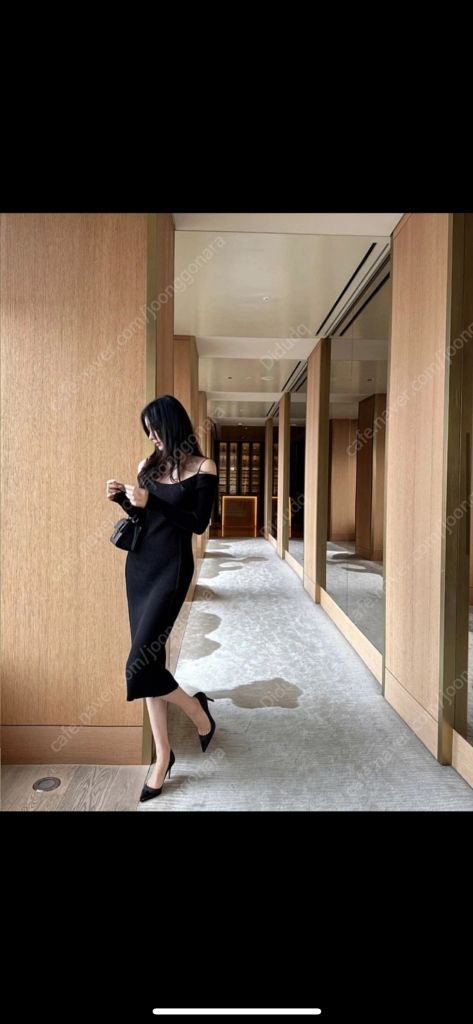 라플라 지젤 니트 원피스 블랙--2