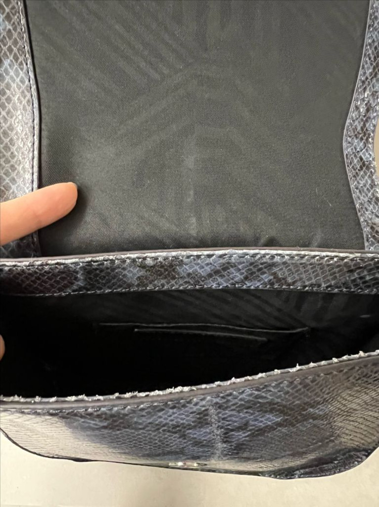 레베카밍코프 뱀피무늬 가죽 숄더&크로스백 이미지