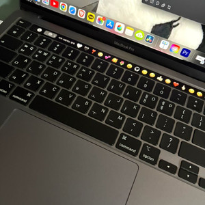 맥북 프로 M1 2020 스페이스 그레이 256GB 8GB / 풀박스 / 상태 좋음 / 실사용 적음