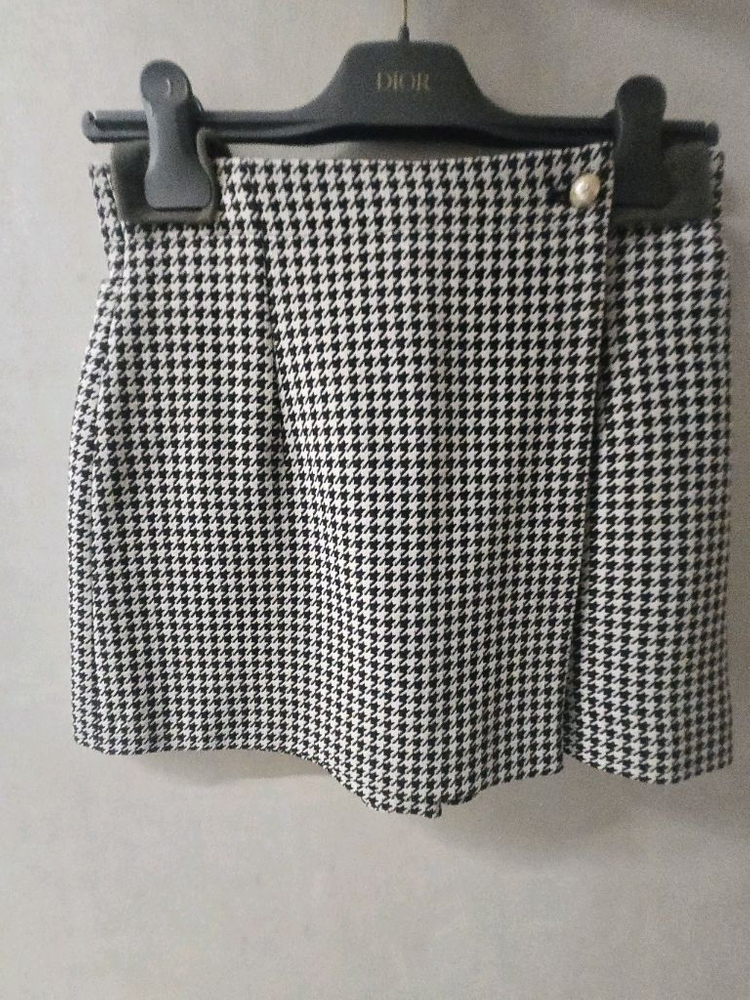 디올 하운드투스 체크 미니스커트 바지 34--3