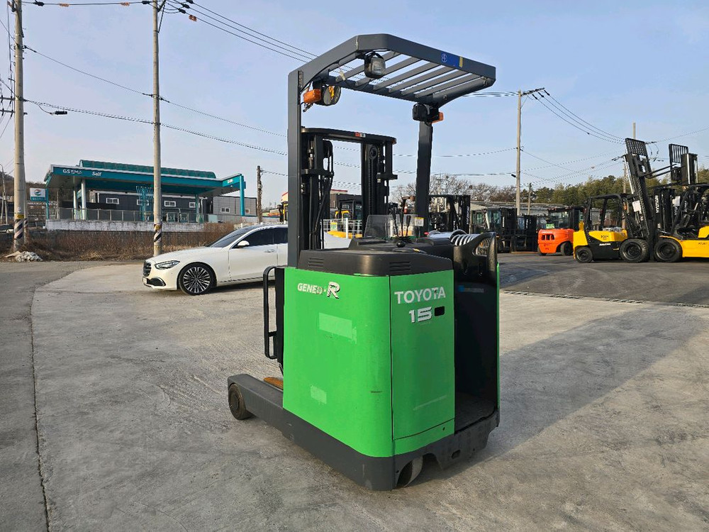 토요타 1.5톤 입승식 리치 전동지게차(20년식 배터리) 600만원--5