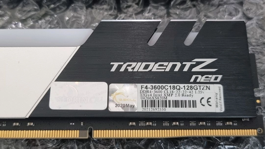 G.Skill Trident Z Neo 128GB (32GBx4) 램 이미지
