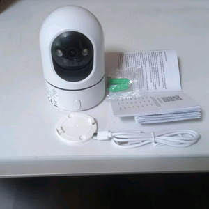 홈캠 CCTV 아이 노약자 반려동물 실시간 모니터링