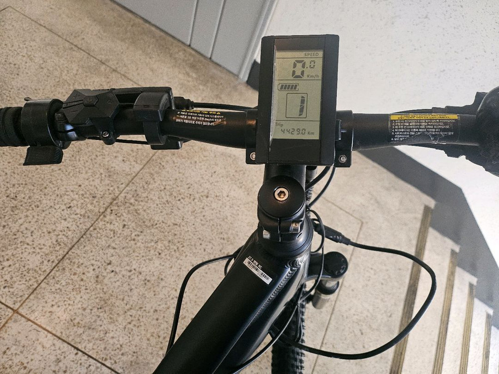 전기자전거 삼천리 펜텀XC 27.5 배터리 2개--7