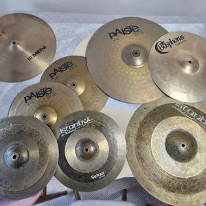 안쓰는 심벌들 팝니다.(드럼)