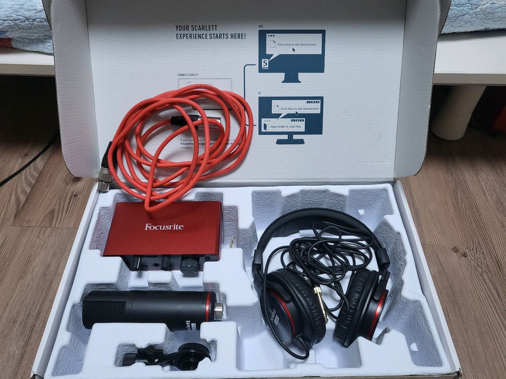 스칼렛 솔로 3세대 오디오 인터페이스, 스튜디오 3세대 페키지--2