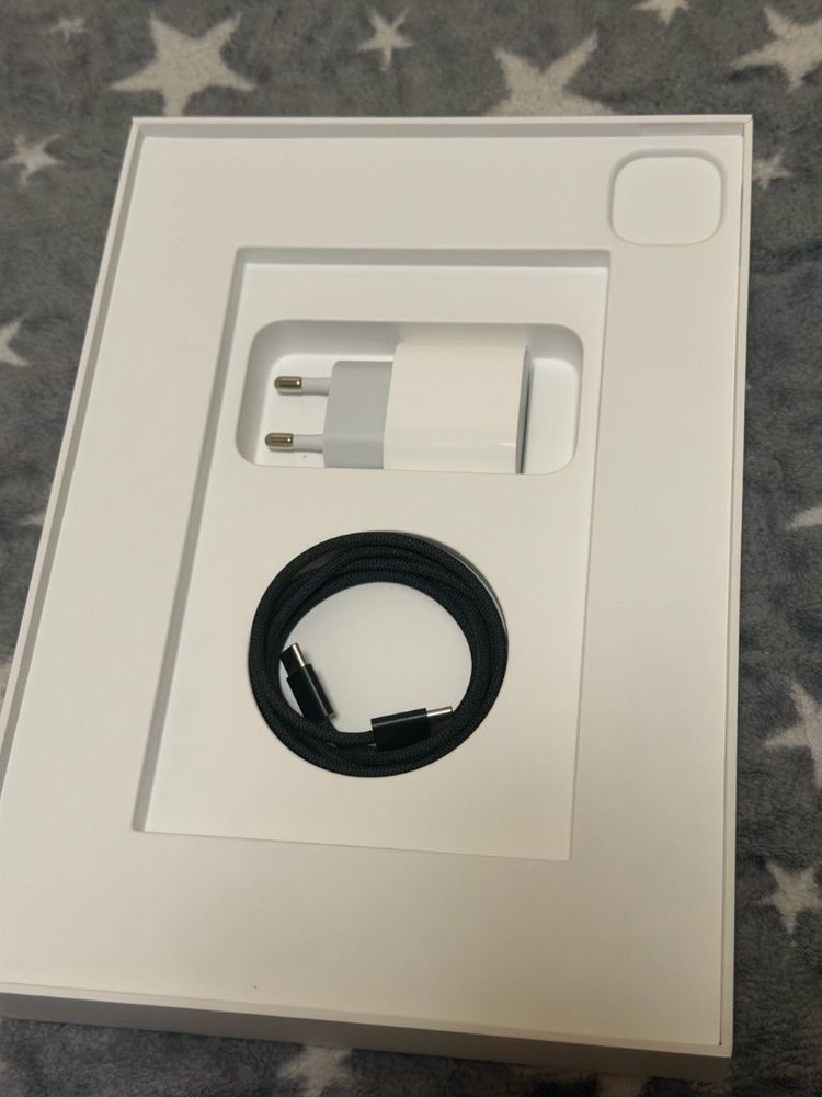 (직거래) 아이패드 프로 m5 11인치 256GB 스페이스 블랙 + 애플펜슬프로 이미지