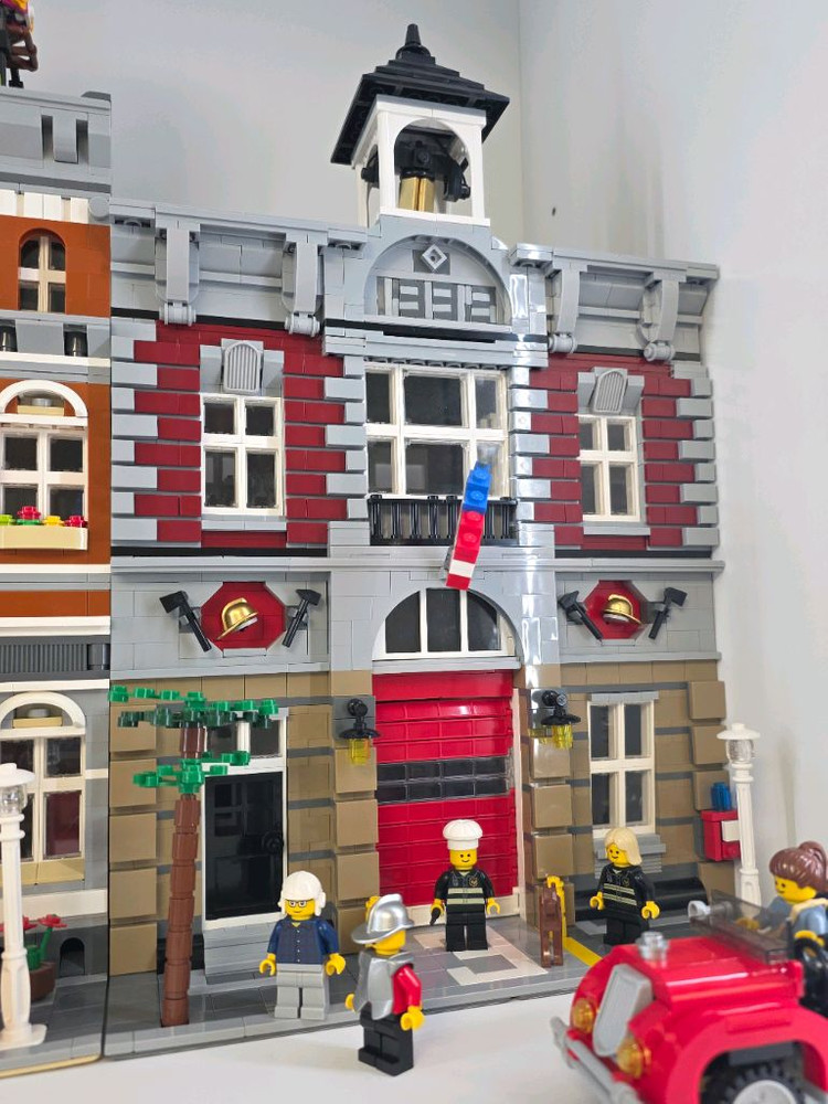 레고 모듈러 다양하게 팝니다--3