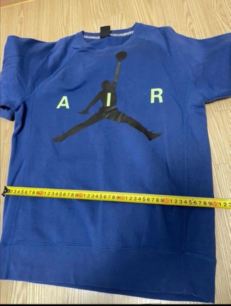 나이키조던맨투맨--3