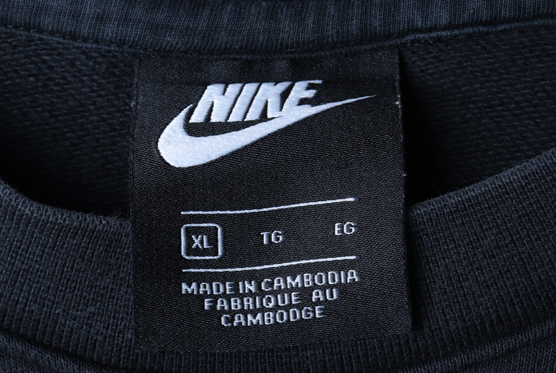 (XL) 나이키 맨투맨 티셔츠 사용감 스몰로고 블랙--4