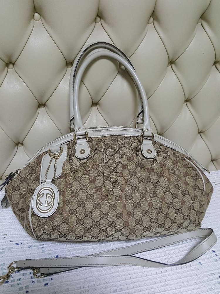 정품구찌숄더백*깨끗해요 *--0