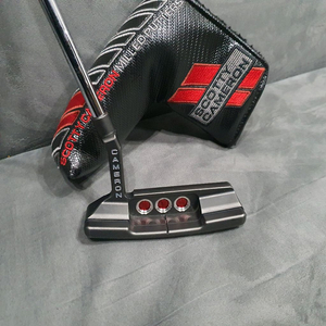 스카티카메론 뉴포트2(블랙)34인치 퍼터 국내정품(새것같은 중고)