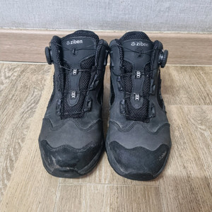 지벤 안전화(사이즈 250) 팝니다