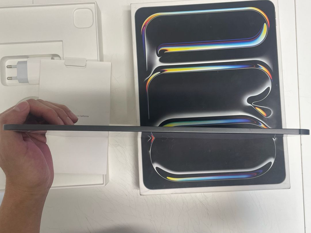 아이패드 프로 13 M4 256gb wifi 스페이스 블랙--4