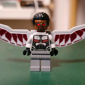 레고 정품 마블 피규어