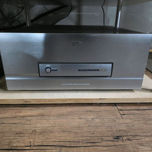 인켈 am9080 5채널파워앰프 팝니다.