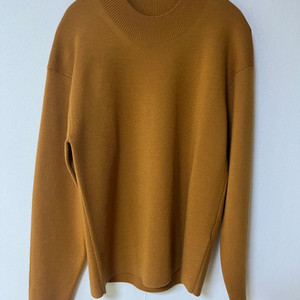 유니클로 u 니트 m