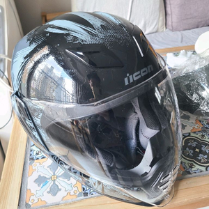 ICON 아이콘 에어플라이트 오토바이 헬멧 L사이즈 인터콤