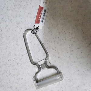 트라이앵글 필러 감자칼 사용전 판매합니다