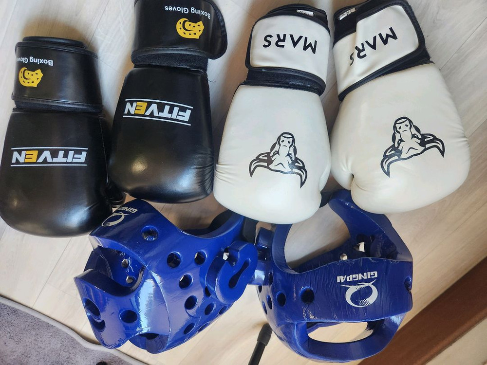 복싱글러브 & 헤드기어 세트 이미지