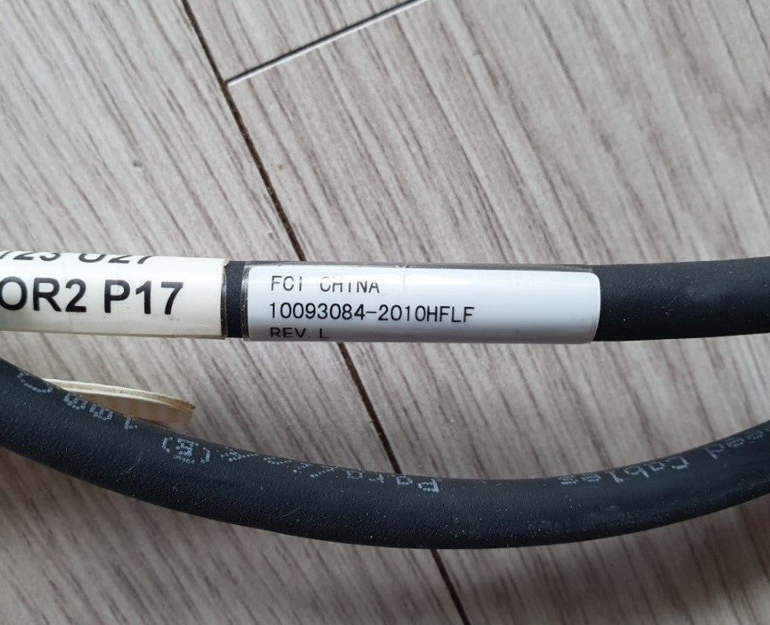 FCI 암페놀 QSFP+ 40G 1M Passive DAC 케이블 - 40기가 1미터--2