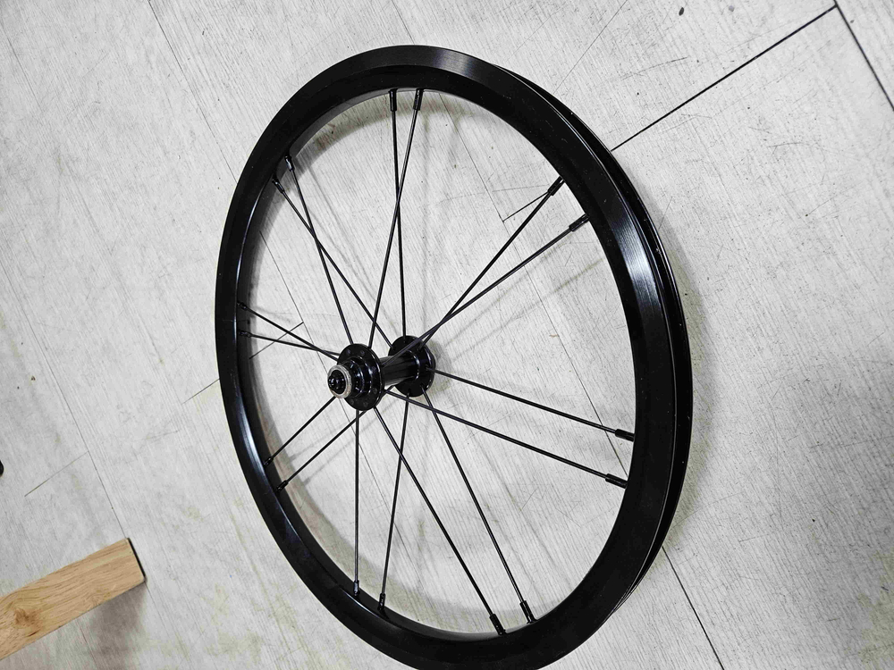 브롬톤 호환 외장휠셋 판매 이미지