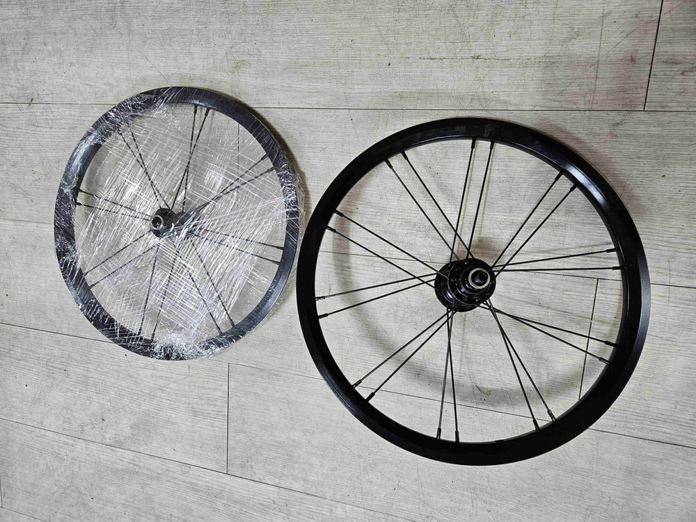 브롬톤 호환 외장휠셋 판매 이미지