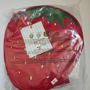 콩제슬래드 딸기가방