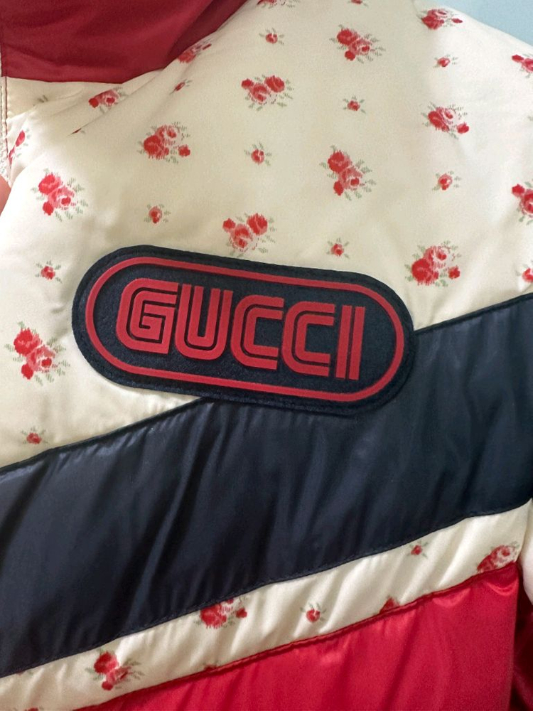 구찌 플라워 다운 패딩 이미지