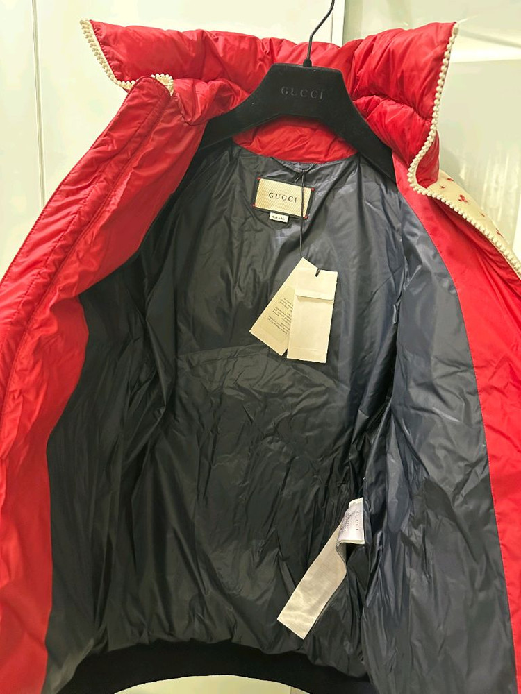 구찌 플라워 다운 패딩 이미지