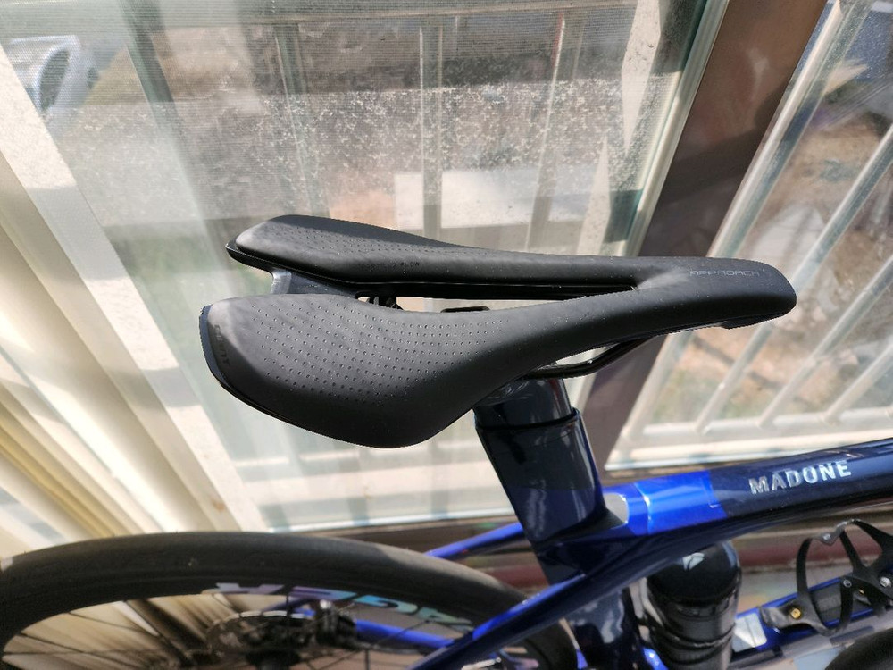 23년 트렉 마돈 sl6 di2 팝니다. 이미지