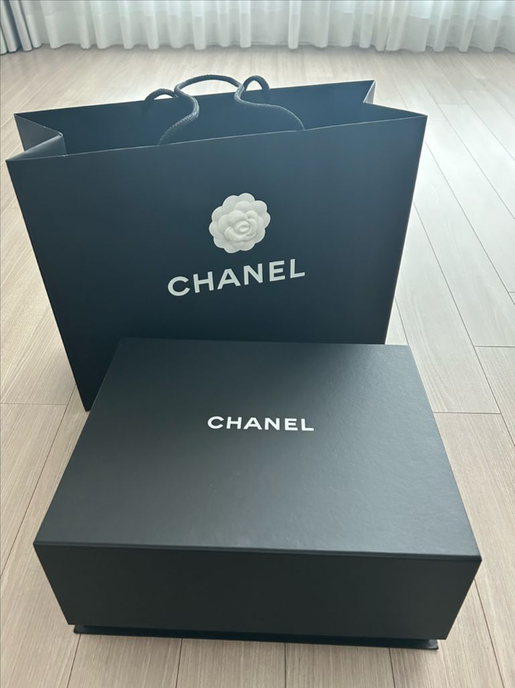 샤넬 2.55빈티지 라지 금장(가로28)--1