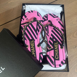 샤넬 코코네쥬 슬리퍼