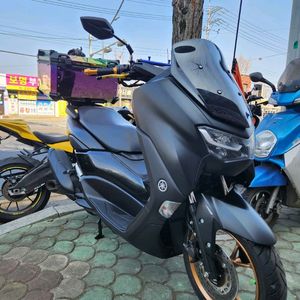 야마하 Nmax125 24년식 신차급 중고