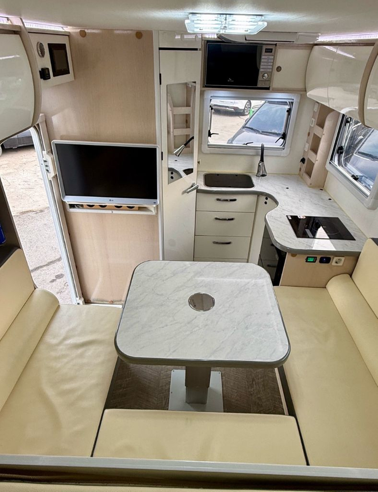 렉스턴스포츠칸캠핑카 징기스칸v70k--7