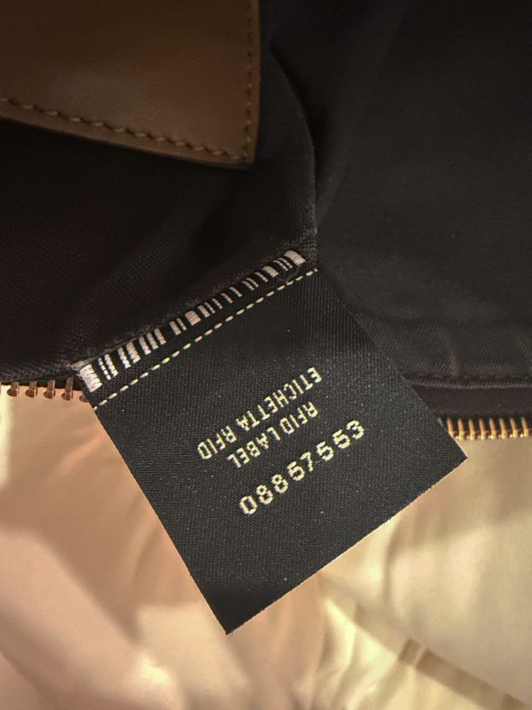 펜디 FF로고 클러치 a급 쿨거 가격조정 최대한 맞춰드려용--8