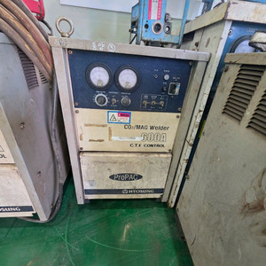 CO2 용접기 600A, 500A, 몸체 5대 판매합니다.