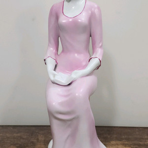 헝가리 홀로하자 사이즈 큰 피겨린.