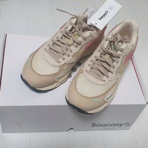 (새상품)써코니 3D 그리드 허리케인 크림 핑크 265m 운동화,트레일 러닝화