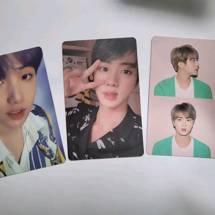 bts 방탄소년단 방탄 포카 굿즈 석진 윤기 태형 뷔 이미지