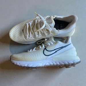 나이키 에어 인피니트 골프화 240