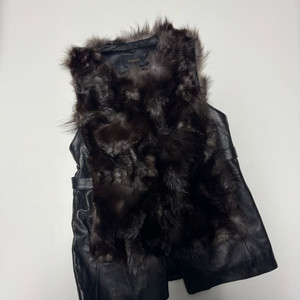 여성 카시바디 리얼 폭스퍼 양가죽 버튼 베스트 55