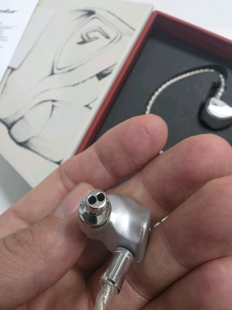 가우디오 네어 이어폰 , fiio ka 13 판매합니다.--3