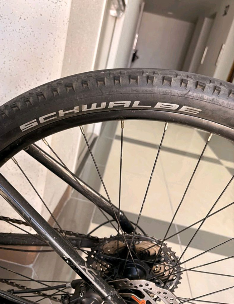 첼로 xc30 29인치 팝니다--2