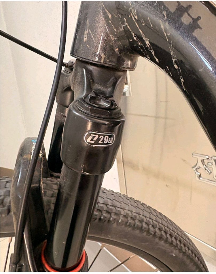 첼로 xc30 29인치 팝니다--4