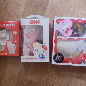 헬로키티 키보드 사각 키캡 루프 손잡이 텀블러 보온병 핫핑크 화이트 키티 세븐일레븐 산리오 박스미개봉 새상품 이미지