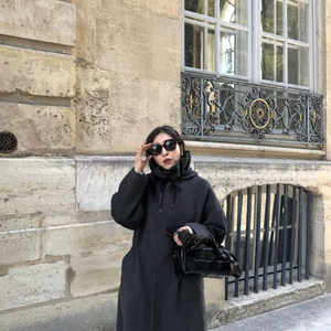 코스모폴리탄줄라이 슈프림코트55만착불(핫딜/새상품컨디션)lcvy