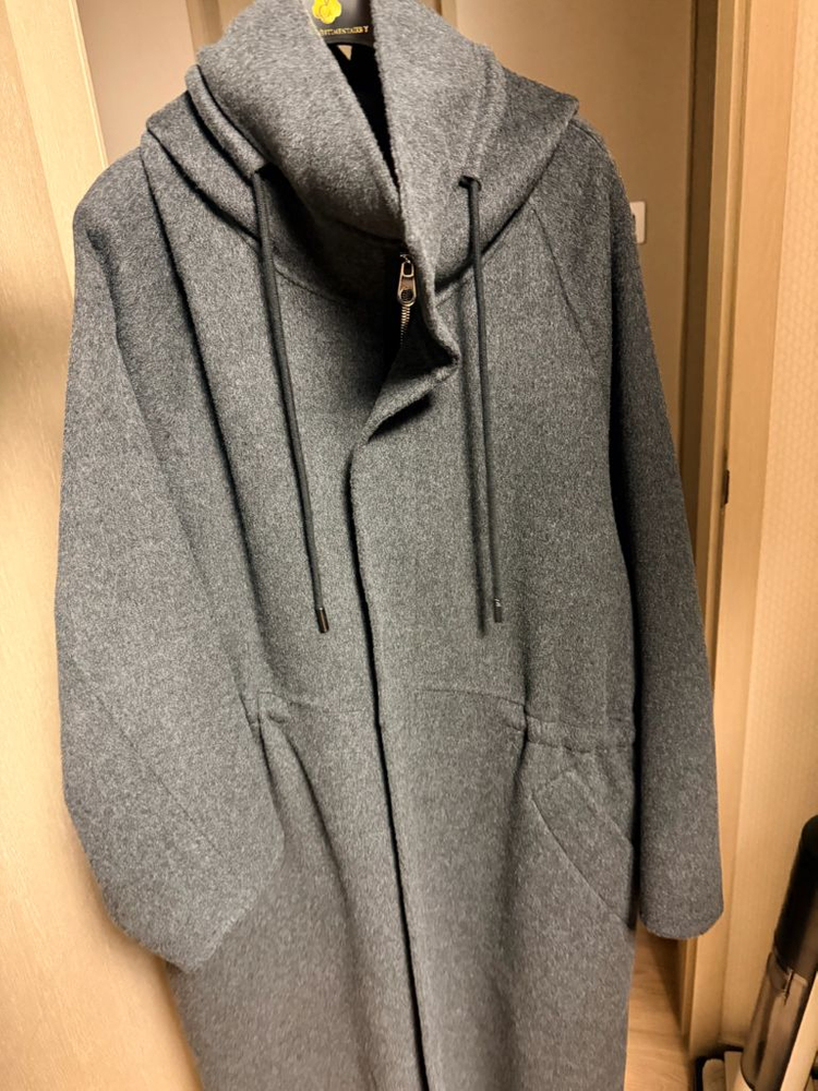 코스모폴리탄줄라이 슈프림코트55만착불(핫딜/새상품컨디션)lcvy--5