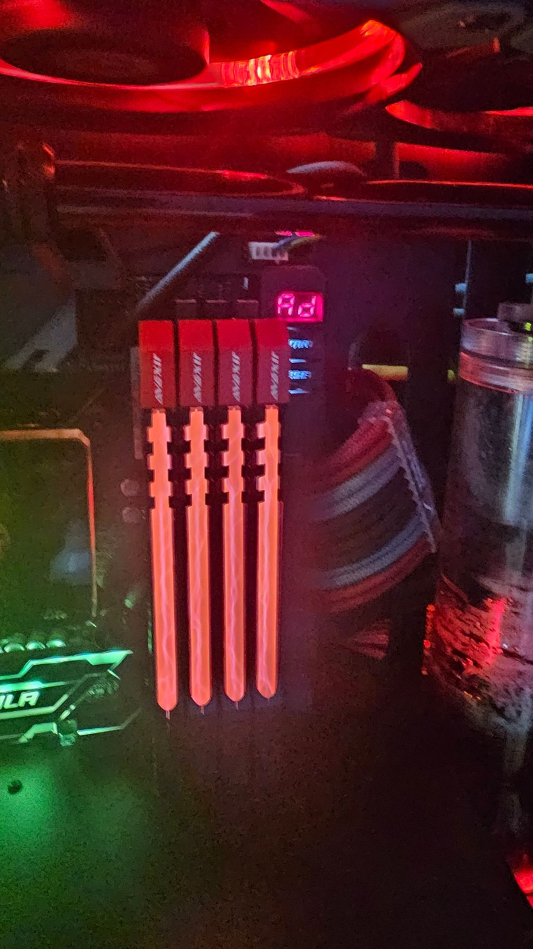 수냉 예술작품 PC 본체+커세어K70키보드+레이싱핸들 로지텍 G27풀셋--1